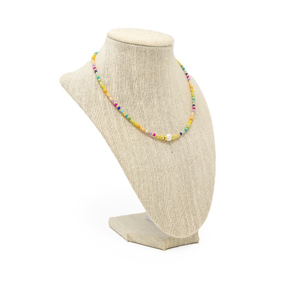 Colorful Beaded Necklace - Picture 6 of 7